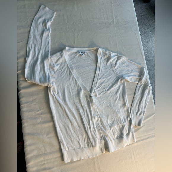 St John’s Bay White V Neck Cardigan Button Down Size Medium - Picture 8 of 10